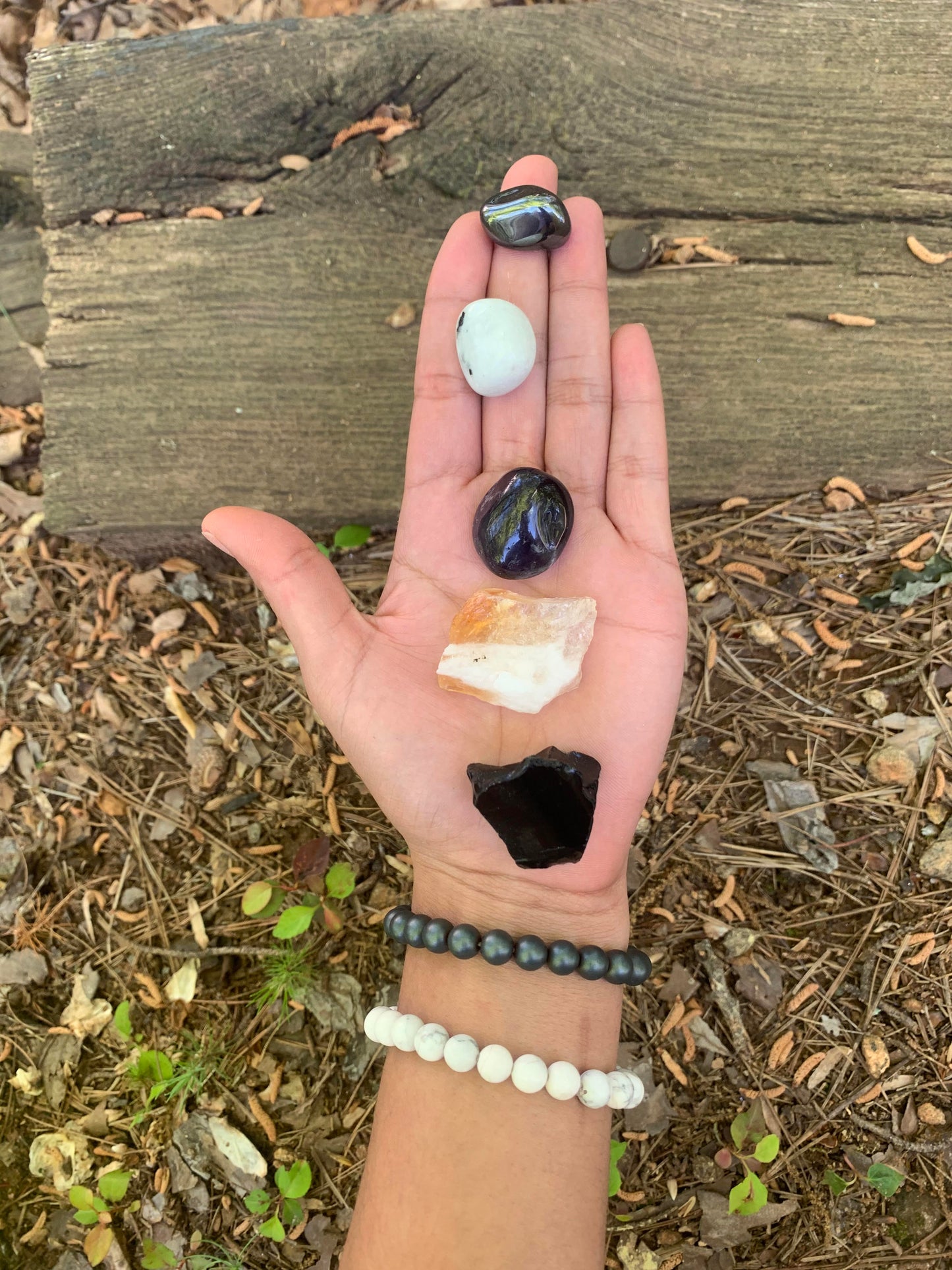 Pluto Retrograde Crystal Kits